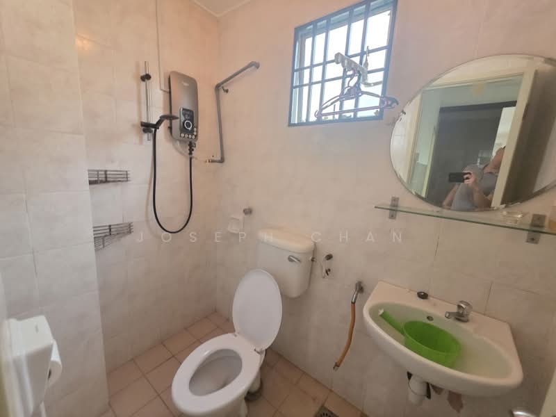 2-storey Terraced House for Sale in Setia Impian (Setia Alam) - Joseph Chan - Bathroom - PropertyGuru.com.my