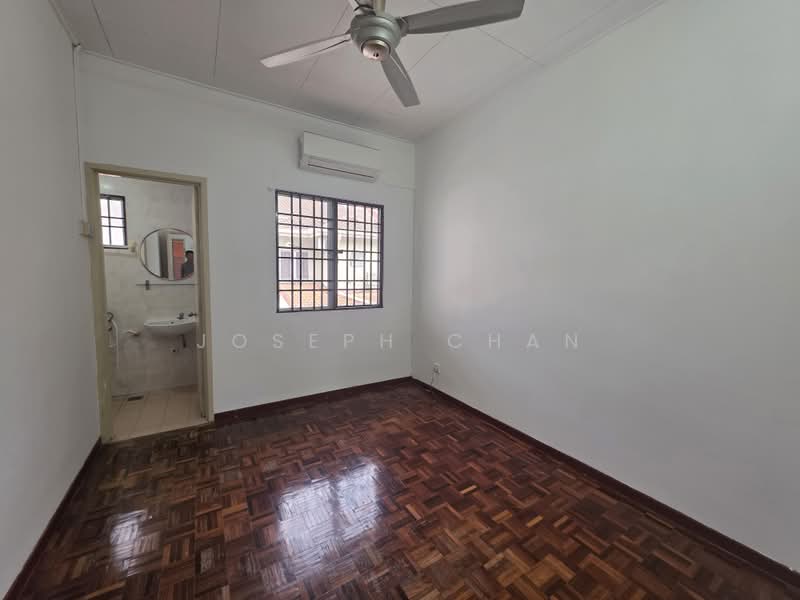 2-storey Terraced House for Sale in Setia Impian (Setia Alam) - Joseph Chan - Bathroom - PropertyGuru.com.my