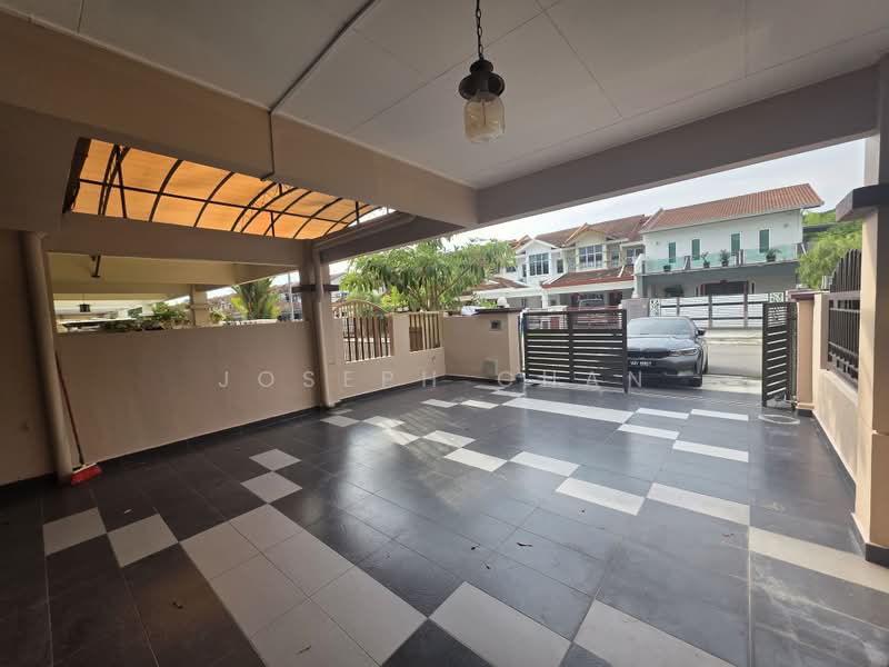 2-storey Terraced House for Sale in Setia Impian (Setia Alam) - Joseph Chan - Exterior - PropertyGuru.com.my