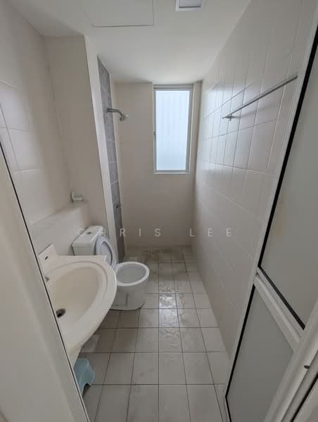 Kondominium untuk Disewa di Simfoni 1 - Chris Lee - Bathroom - PropertyGuru.com.my