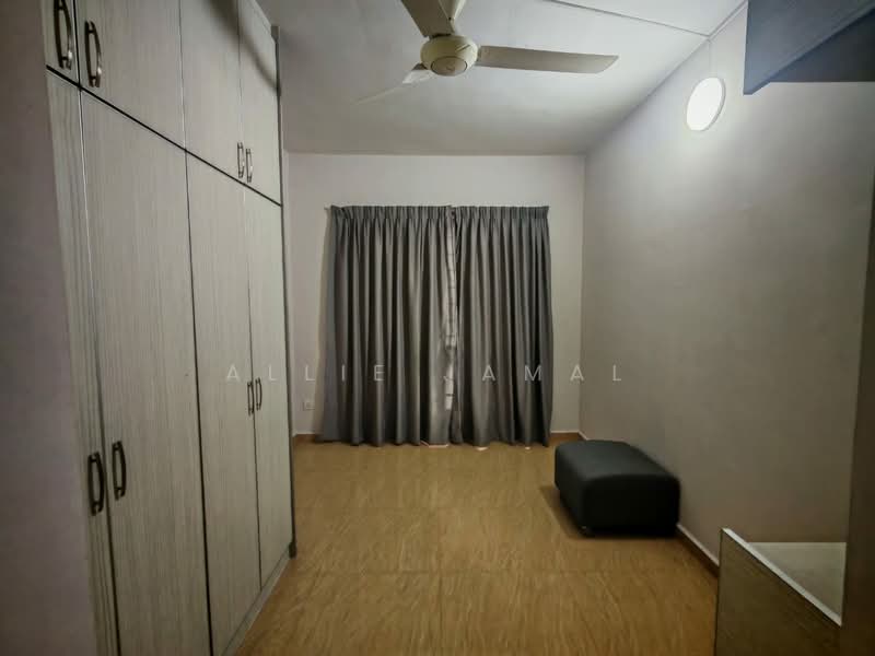 Kondominium untuk Dijual di Palm Spring @ Damansara - Allie Jamal - Bedroom - PropertyGuru.com.my