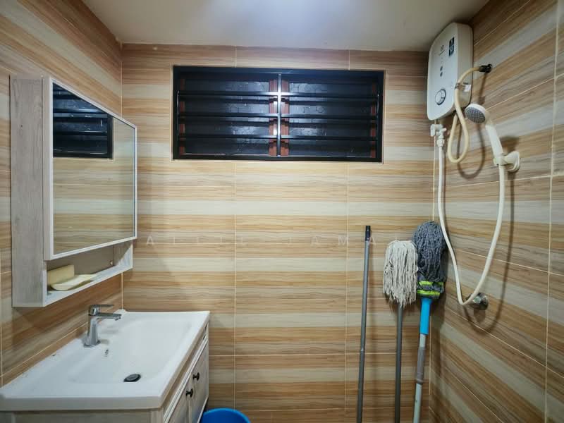 Kondominium untuk Dijual di Palm Spring @ Damansara - Allie Jamal - Bathroom - PropertyGuru.com.my