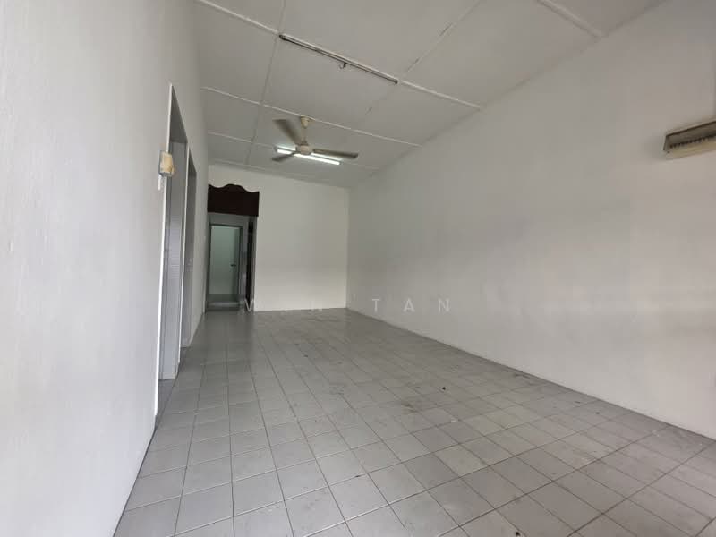 1-storey Terraced House for Sale in Taman Johor Jaya (Johor Bahru) - Win Tan - PropertyGuru.com.my