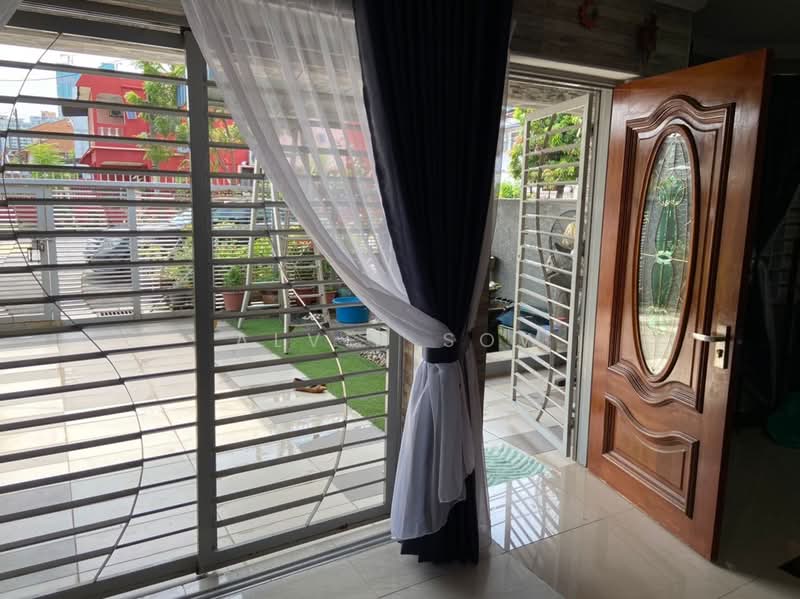 Rumah Teres untuk Dijual di Puchong (Selangor) - Alvin Sow - Exterior - PropertyGuru.com.my