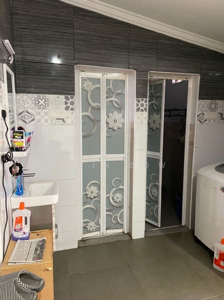 Rumah Teres untuk Dijual di Puchong (Selangor) - Alvin Sow - Bathroom - PropertyGuru.com.my