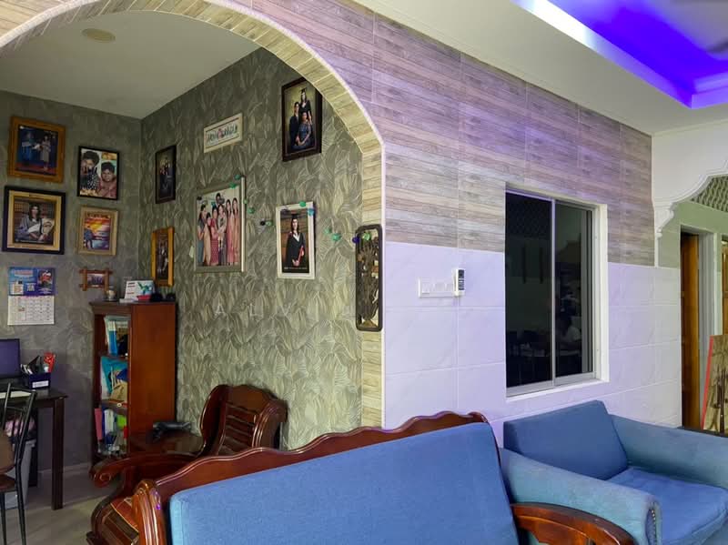 Rumah Teres untuk Dijual di Puchong (Selangor) - Alvin Sow - Living Room - PropertyGuru.com.my