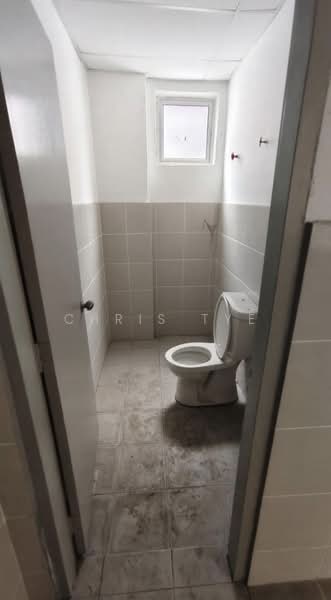Kedai untuk Dijual di Klang (Selangor) - Chris Tye - Bathroom - PropertyGuru.com.my