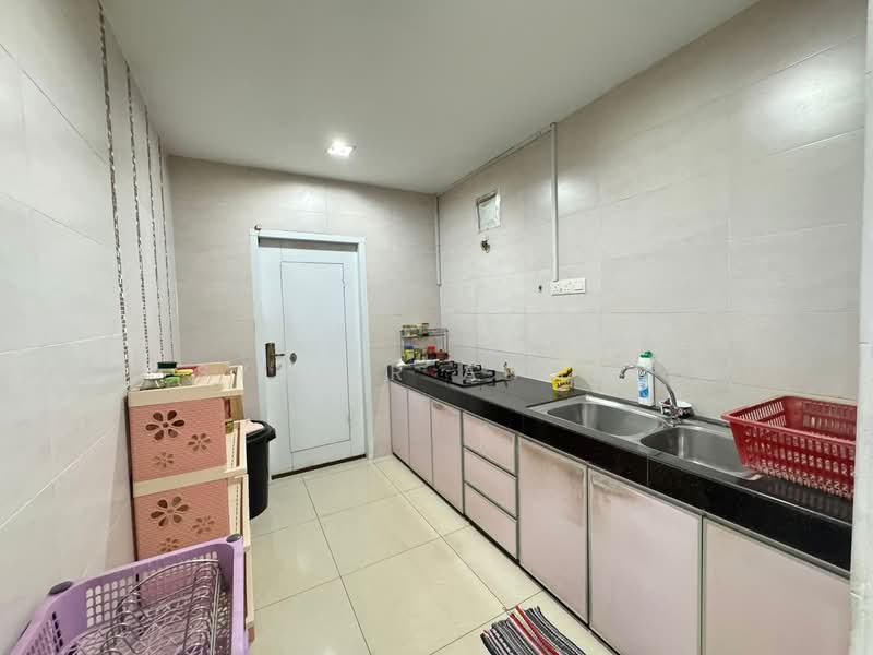 Rumah Teres untuk Dijual di Klang (Selangor) - Syakir Adman - Kitchen - PropertyGuru.com.my