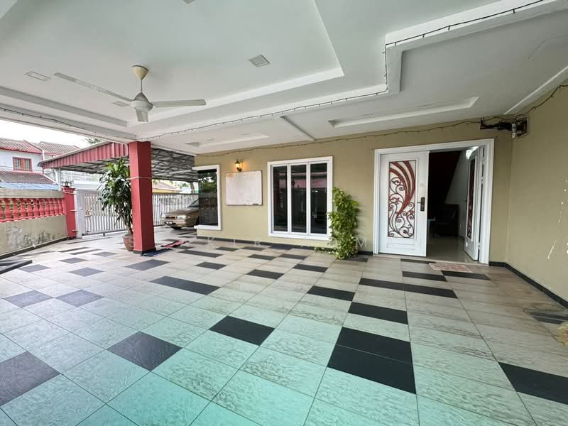 Rumah Teres untuk Dijual di Klang (Selangor) - Syakir Adman - Exterior - PropertyGuru.com.my