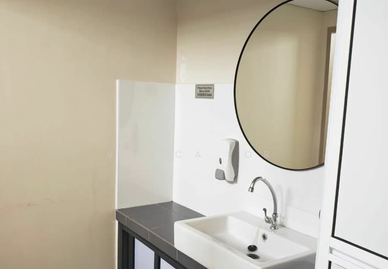 Shop for Rent in Larkin Jaya (Johor Bahru) - Venica For - Bathroom - PropertyGuru.com.my