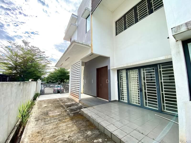 Semi-Detached House for Sale in Kajang (Selangor) - Noraini Dahan - Exterior - PropertyGuru.com.my