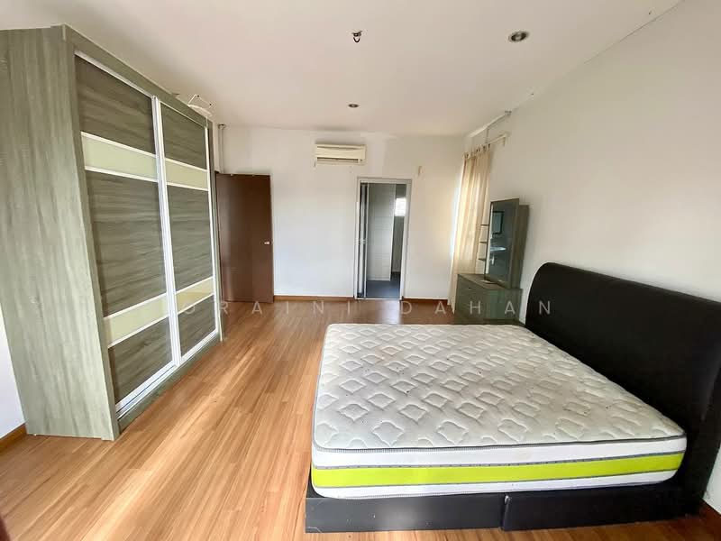 Semi-Detached House for Sale in Kajang (Selangor) - Noraini Dahan - Bedroom - PropertyGuru.com.my