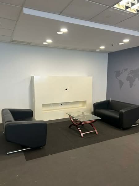 Office for Rent in KLCC (KL City Centre) - Ahmad Fadli Ayub. - Living Room - PropertyGuru.com.my