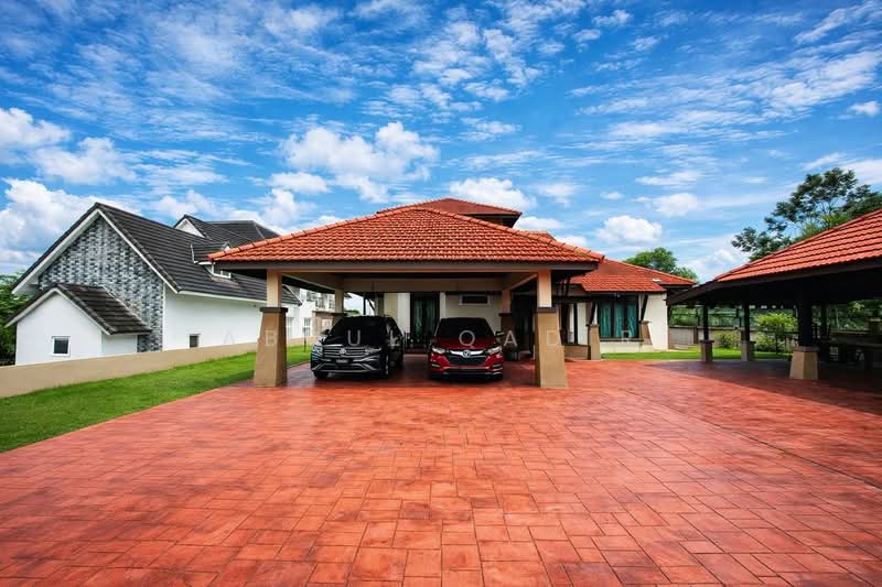 Rumah Banglo untuk Dijual di Bangi (Selangor) - Abdul Qadir - Exterior - PropertyGuru.com.my