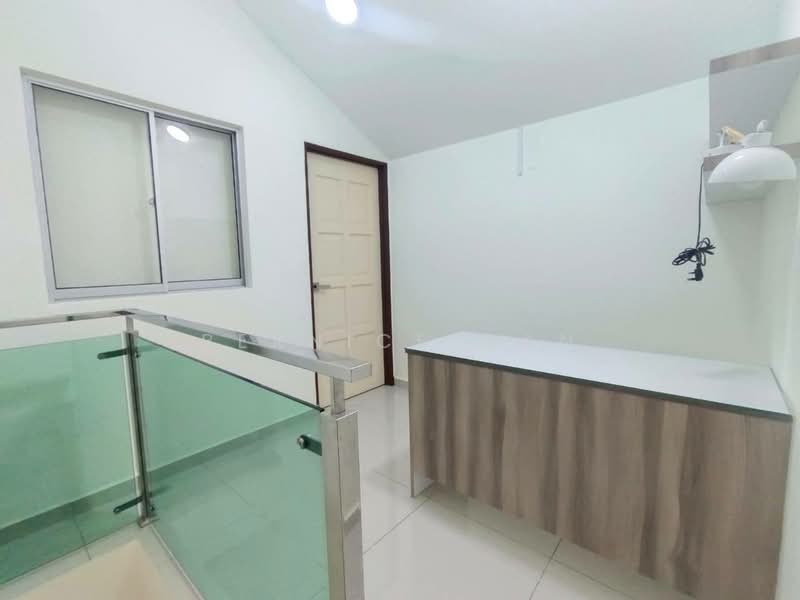 Rumah Teres 2.5 Tingkat untuk Dijual di Taman Desa Tebrau (Tebrau) - Bernice Gan - Interior - PropertyGuru.com.my