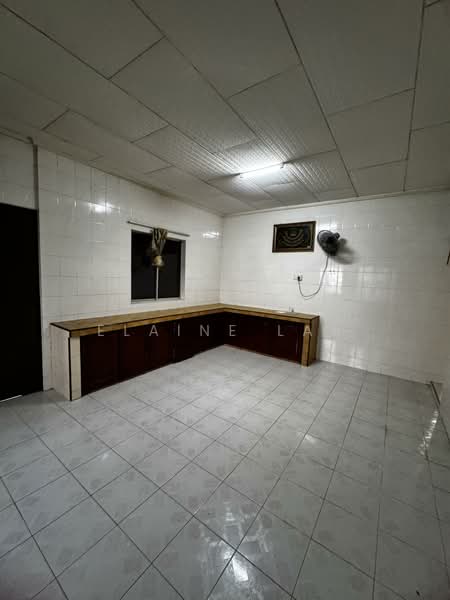 Rumah Banglo untuk Dijual di Bandar Tun Razak (Cheras) - Elaine Lau - Kitchen - PropertyGuru.com.my