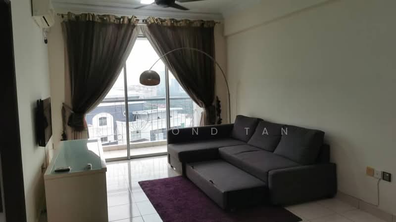 Kondominium untuk Dijual di Perdana Emerald - Raymond Tan - Living Room - PropertyGuru.com.my