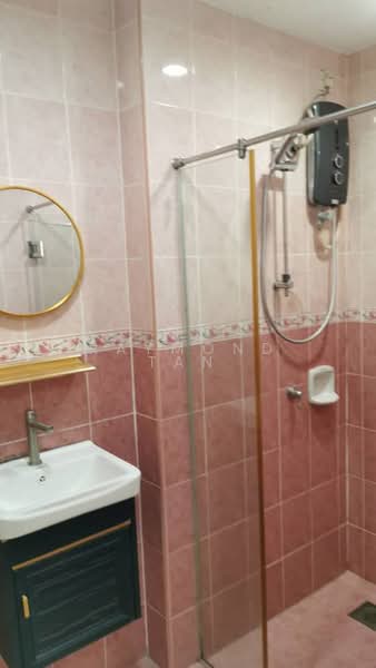 Kondominium untuk Dijual di Perdana Emerald - Raymond Tan - Bathroom - PropertyGuru.com.my