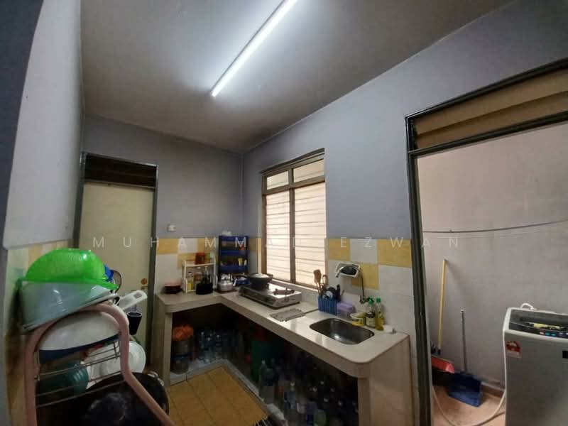 Pangsapuri untuk Dijual di Mentari Court - Muhammad Ezwan - Kitchen - PropertyGuru.com.my
