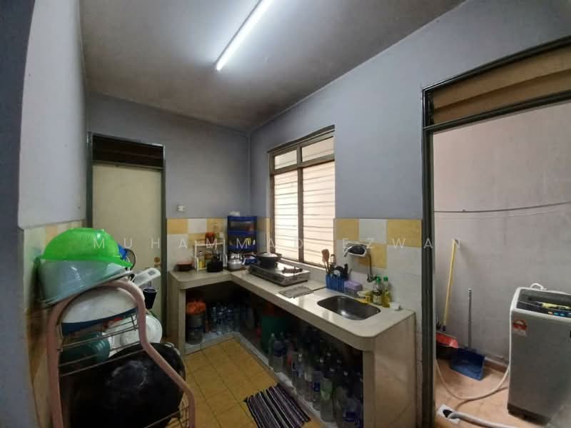 Pangsapuri untuk Dijual di Mentari Court - Muhammad Ezwan - Kitchen - PropertyGuru.com.my