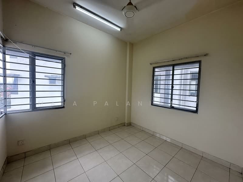 Condominium for Sale at Lagoon Suites - Mala Palanisamy - Interior - PropertyGuru.com.my