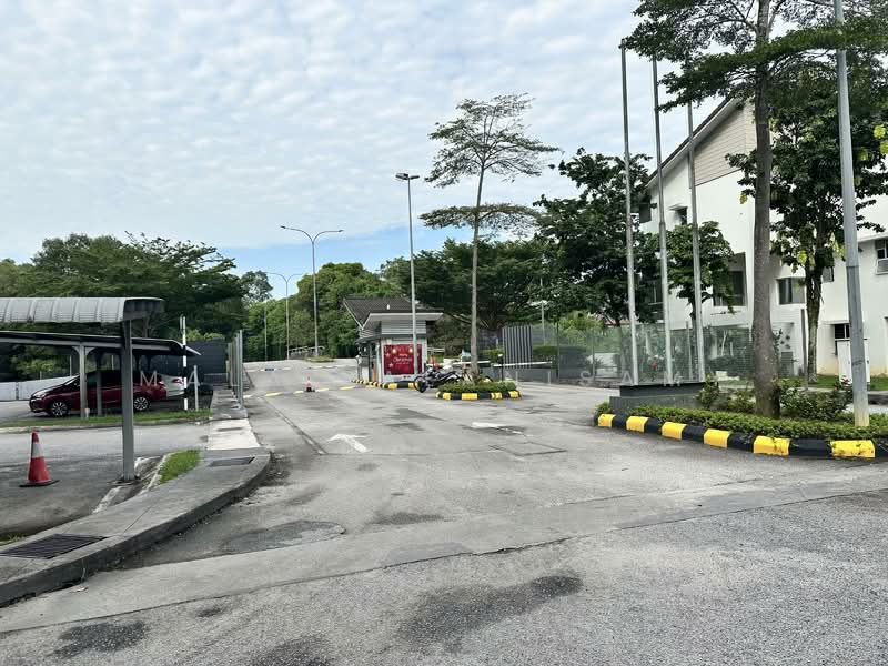 Condominium for Sale at Lagoon Suites - Mala Palanisamy - Exterior - PropertyGuru.com.my