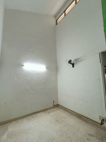 1-storey Terraced House for Sale in Senawang (Negeri Sembilan) - Azrul Othman - Interior - PropertyGuru.com.my