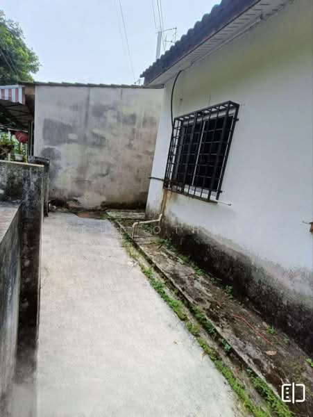 1-storey Terraced House for Sale in Senawang (Negeri Sembilan) - Azrul Othman - Exterior - PropertyGuru.com.my
