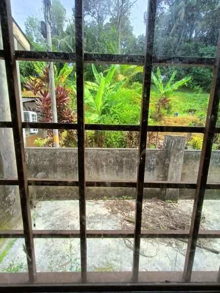 1-storey Terraced House for Sale in Senawang (Negeri Sembilan) - Azrul Othman - Exterior - PropertyGuru.com.my