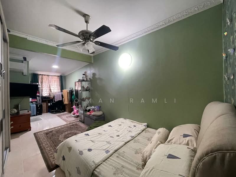 Rumah Teres 2 Tingkat untuk Dijual di Pjs 5 (Petaling Jaya) - Luqman Ramli - Bedroom - PropertyGuru.com.my