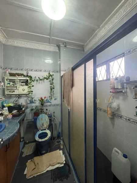 Rumah Teres 2 Tingkat untuk Dijual di Pjs 5 (Petaling Jaya) - Luqman Ramli - Bathroom - PropertyGuru.com.my