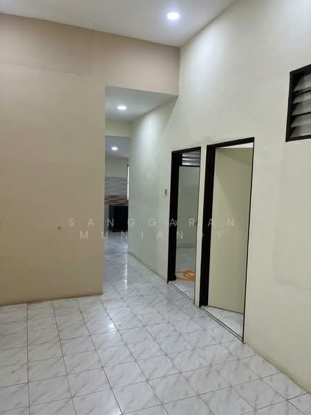 1-storey Terraced House for Sale in Kulim (Kedah) - Sanggaran Muniandy - Corridor - PropertyGuru.com.my
