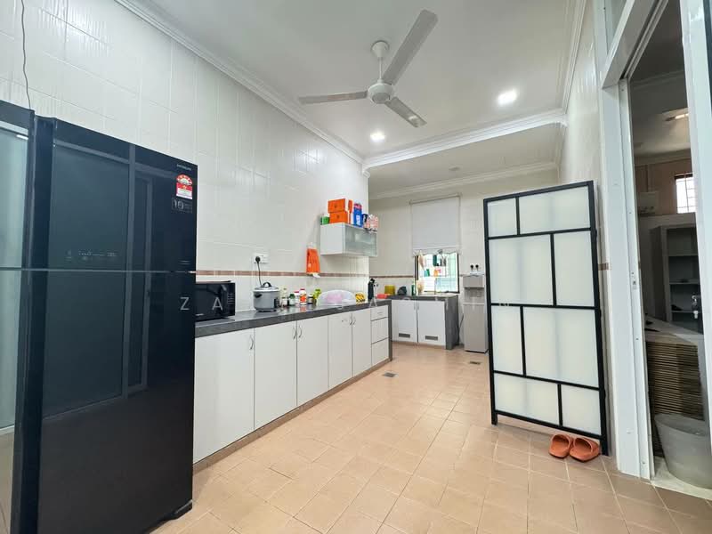 Rumah Teres 2 Tingkat untuk Dijual di Setiawangsa (Kuala Lumpur) - Zaty Jasmin - Kitchen - PropertyGuru.com.my
