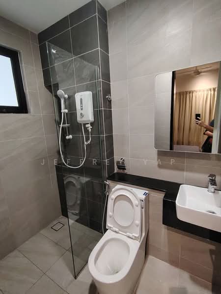 Servis Apartment untuk Disewa di 2Rio Residence @ Bandar Puteri Puchong - Jeffrey Yap - Bathroom - PropertyGuru.com.my