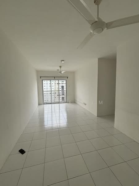 Pangsapuri untuk Disewa di Residensi Alam Damai (PR1MA @ Alam Damai) - Wayne Lim - Living Room - PropertyGuru.com.my