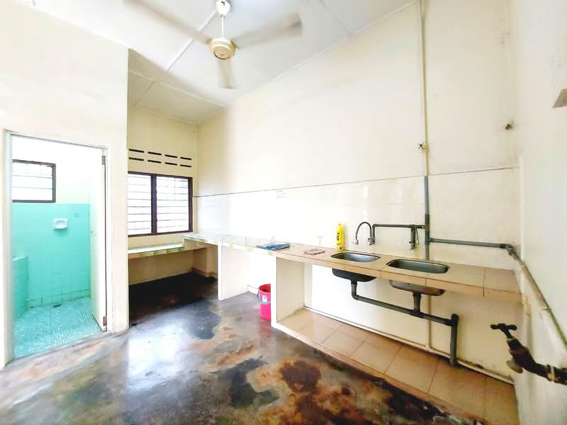 Rumah Teres 1 Tingkat untuk Dijual di Ipoh (Perak) - Stella Teoh - Kitchen - PropertyGuru.com.my