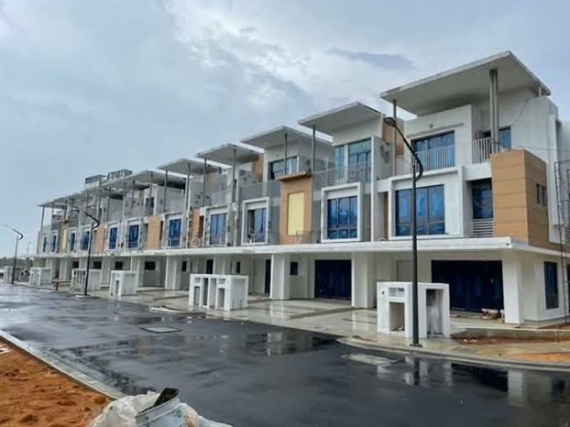 Rumah Teres untuk Dijual di Cyberjaya (Selangor) - John Khoo - Exterior - PropertyGuru.com.my