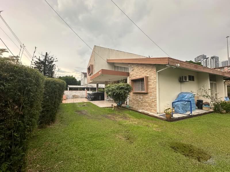 Vila Berkembar untuk Dijual di Ampang (Selangor) - Alvin Sow - Exterior - PropertyGuru.com.my