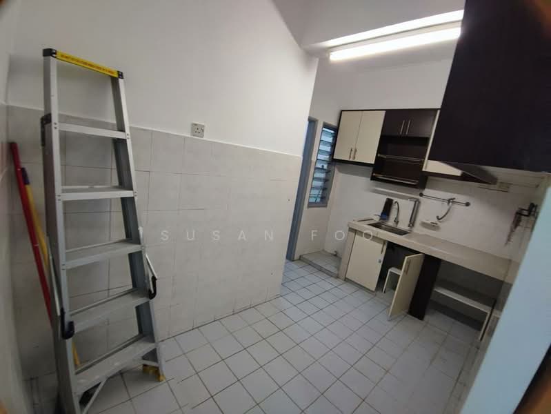 Condominium for Sale at Green Acre - Susan Foo - Kitchen - PropertyGuru.com.my