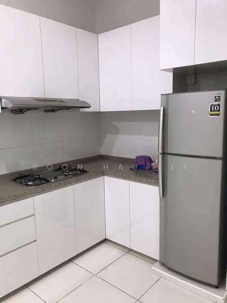 Service Residence for Sale at The Sky Executive Suites - Boon Hau Lee - Kitchen - PropertyGuru.com.my