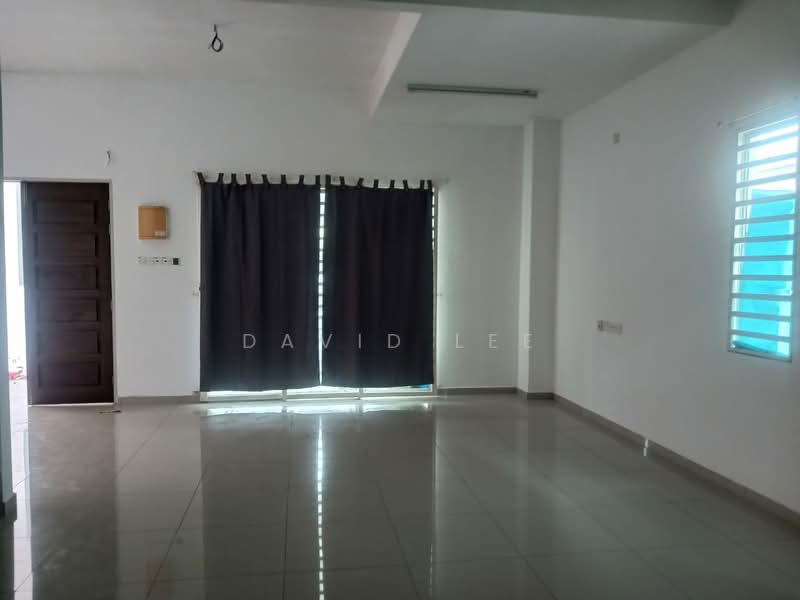 Semi-Detached House for Sale in Taman Seri Juru (Bukit Minyak) - David Lee - Living Room - PropertyGuru.com.my