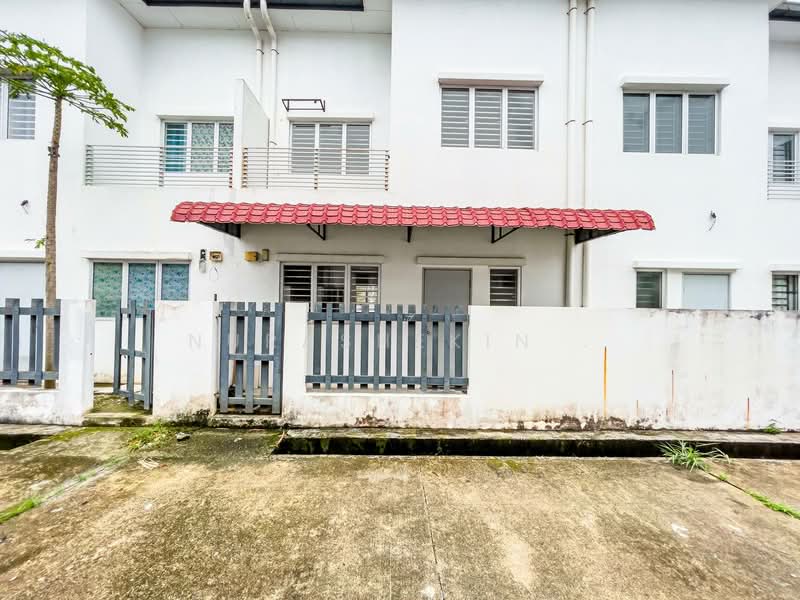 Rumah Teres 2 Tingkat untuk Dijual di Setia Ecohill (Semenyih) - Nurashekin . - Exterior - PropertyGuru.com.my