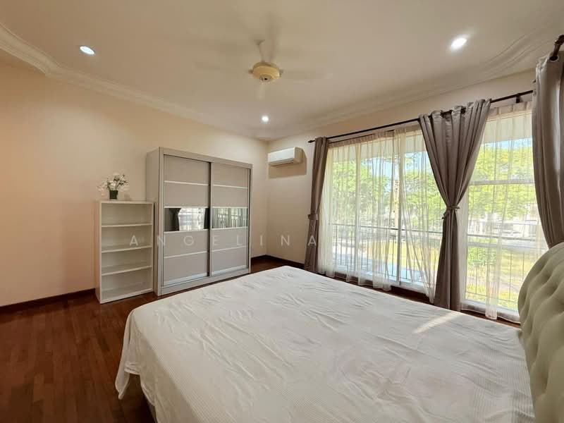 Rumah Berkembar untuk Disewa di Iskandar Puteri (Nusajaya) (Johor) - Angelina Tan - Bedroom - PropertyGuru.com.my