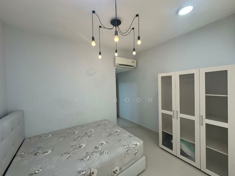 Condominium for Sale at Gurney Park Condominium - Pei Hoon - Bedroom - PropertyGuru.com.my
