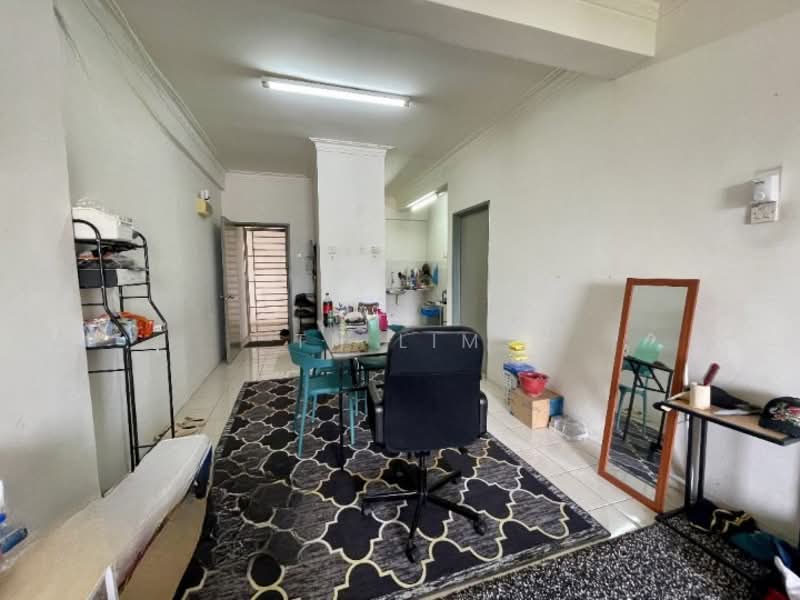Apartment for Sale at Vista Mahkota - TH Lim - Living Room - PropertyGuru.com.my