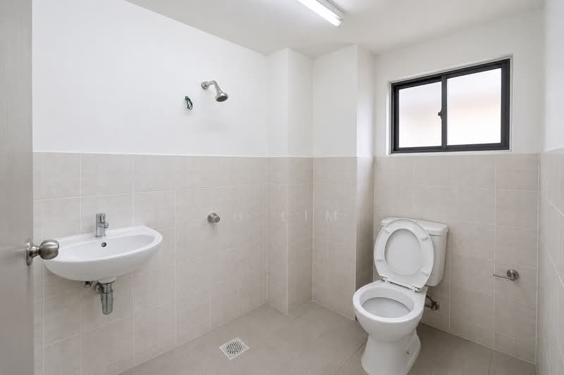 Pangsapuri untuk Dijual di Vista Mahkota - TH Lim - Bathroom - PropertyGuru.com.my
