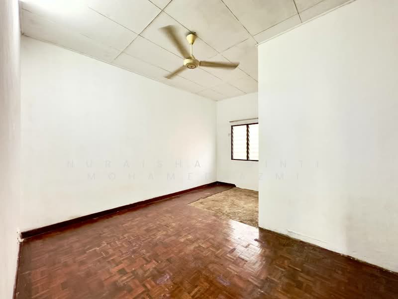 Rumah Teres 2 Tingkat untuk Dijual di Seksyen 7 (Shah Alam) - Nuraishah Binti Mohamed Azmi - PropertyGuru.com.my