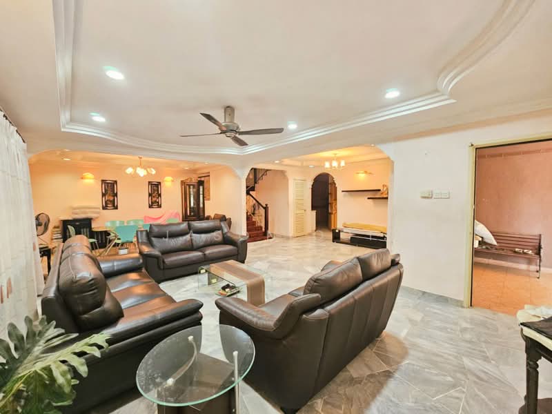 Rumah Teres 2 Tingkat untuk Dijual di Usj 23 (Subang Jaya) - Jason Ooi - Living Room - PropertyGuru.com.my