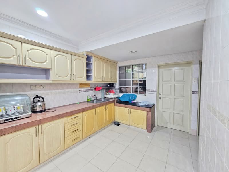 Rumah Teres 2 Tingkat untuk Dijual di Usj 23 (Subang Jaya) - Jason Ooi - Kitchen - PropertyGuru.com.my
