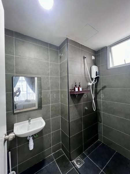 Servis Apartment untuk Dijual di Midas @ Seri Alam - Daniel Yong - Bathroom - PropertyGuru.com.my